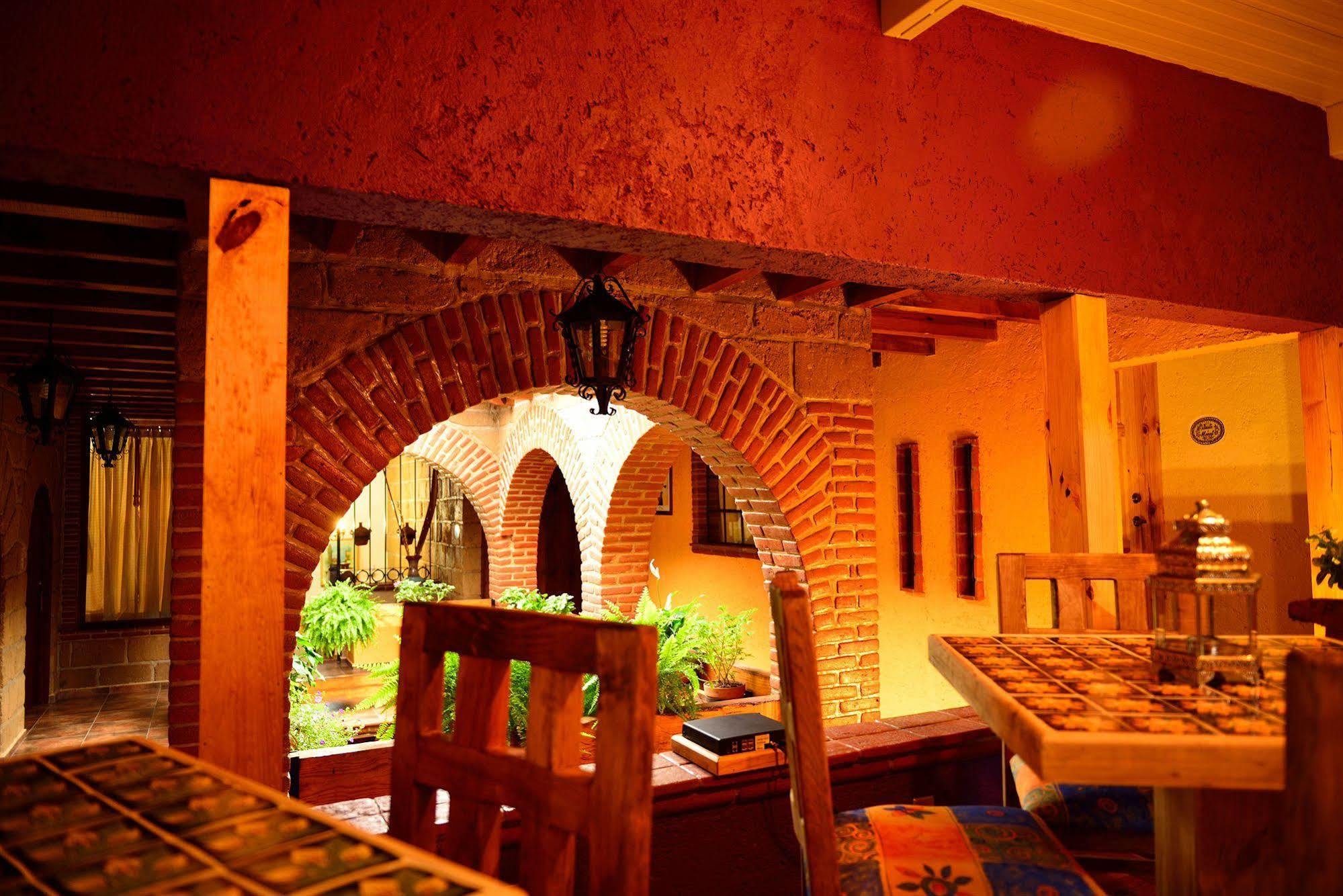 Mex Suites Casa Azul B&B Мехико Экстерьер фото